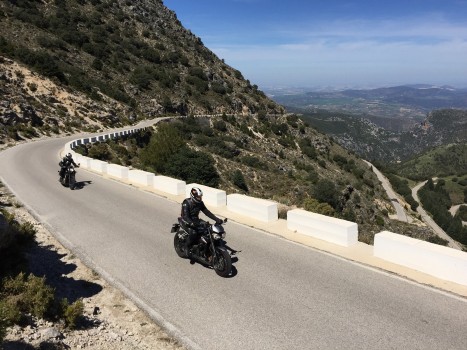 Spyder-Spanish-Motorcycle-Tour-2017-G1-2-467x350