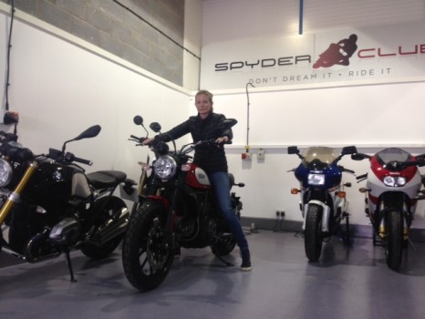 Ducati scrambler hot sale club